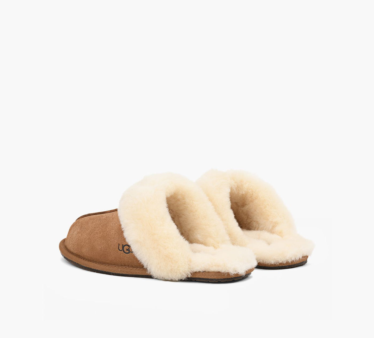 UGG SCUFFETTEII en TAN vue 3