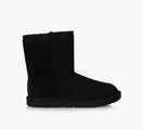 UGG CLASSICII in BLACK