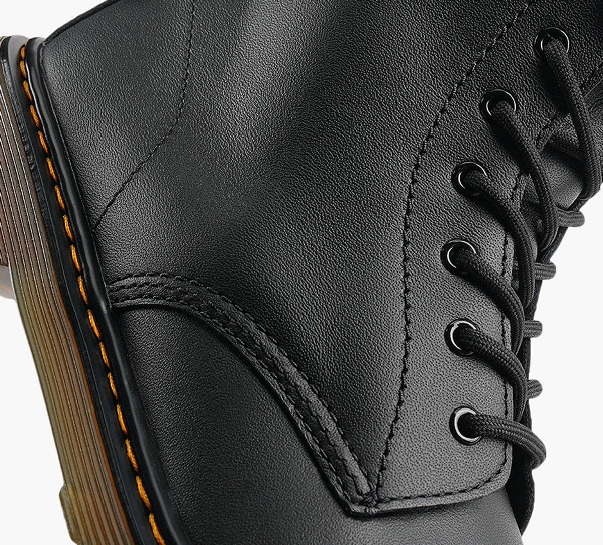 DR. MARTENS 1460 en NOIR vue 1b