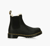 DR. MARTENS BOTTE2976LEONOREDOUBLEFAUSSEFOURRURE en NOIR