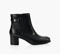 ARTICA NELSON en NOIR