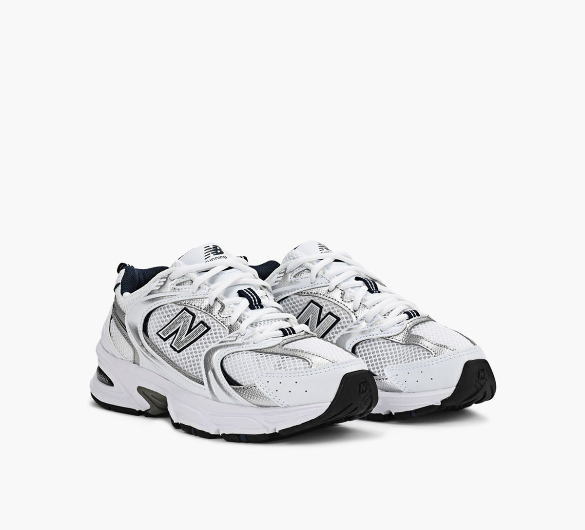NEW BALANCE 530 in WHITE view 2