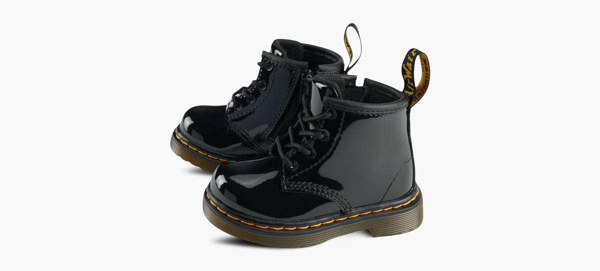 DR. MARTENS 1460PATENTLAMPER in BLACK view 4