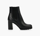 LA CANADIENNE MARGARET in BLACK