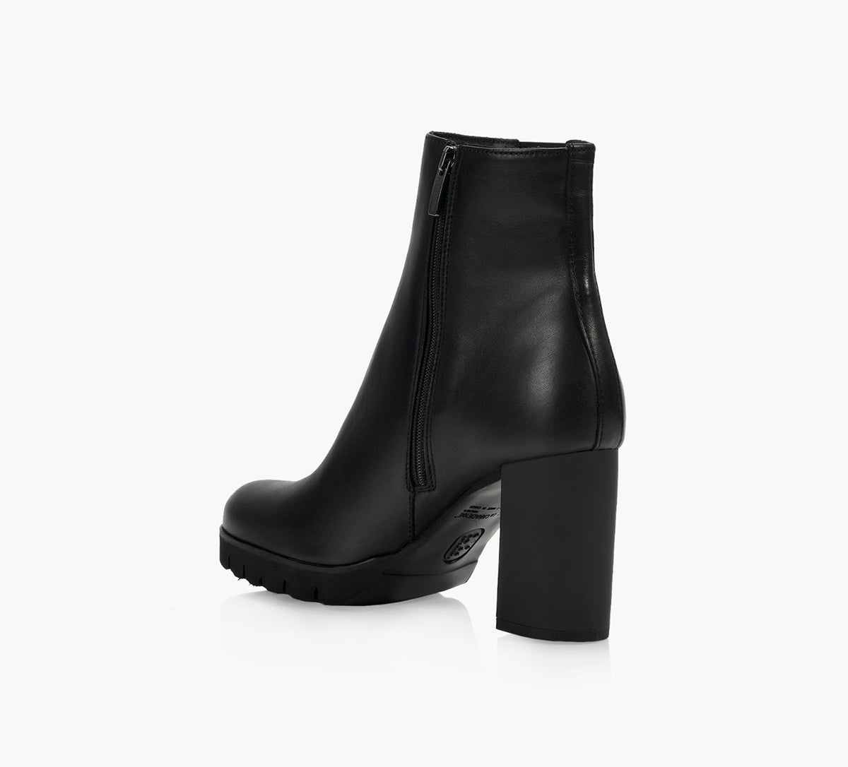 LA CANADIENNE MARGARET in BLACK view 3