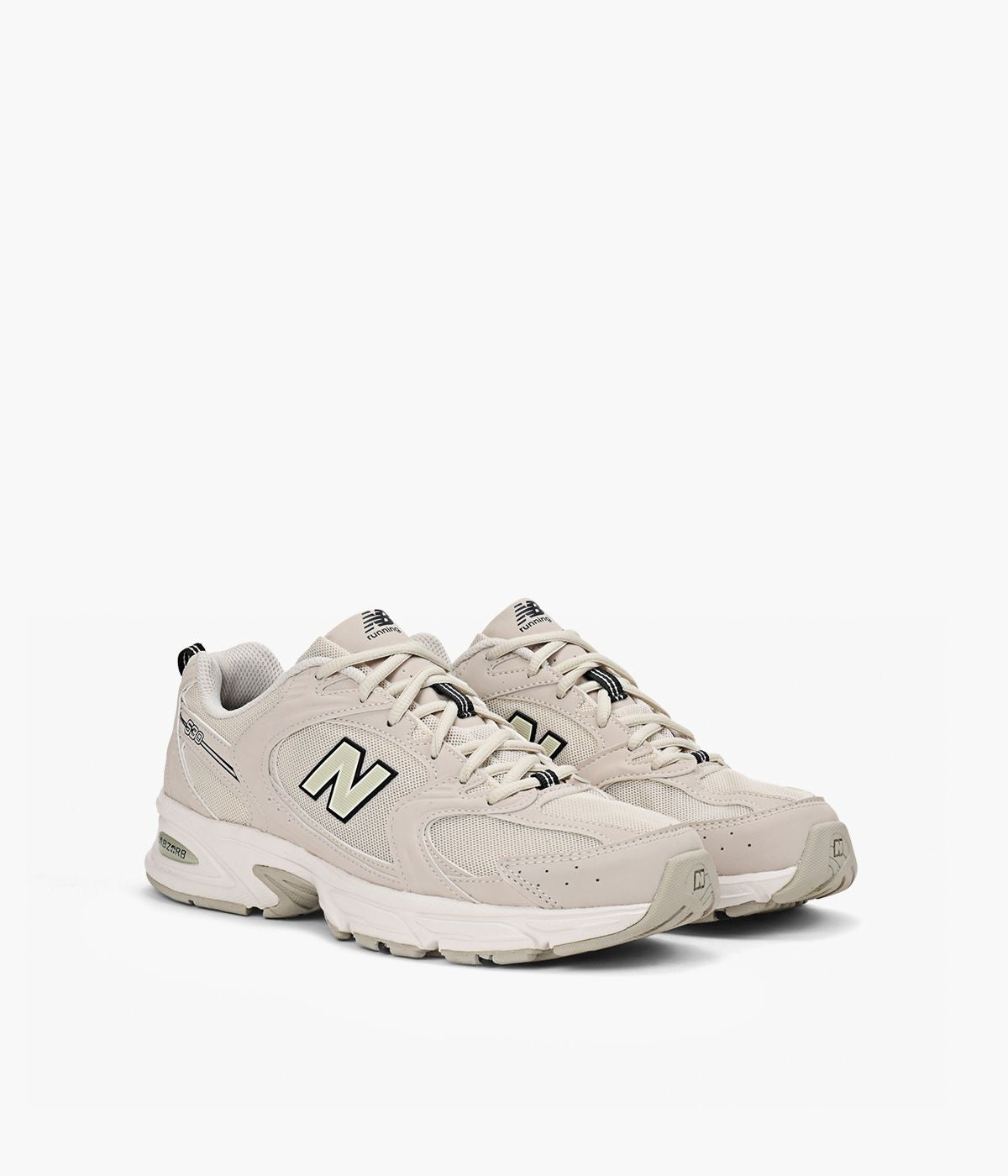 NEW BALANCE 530 in TAUPE view 2