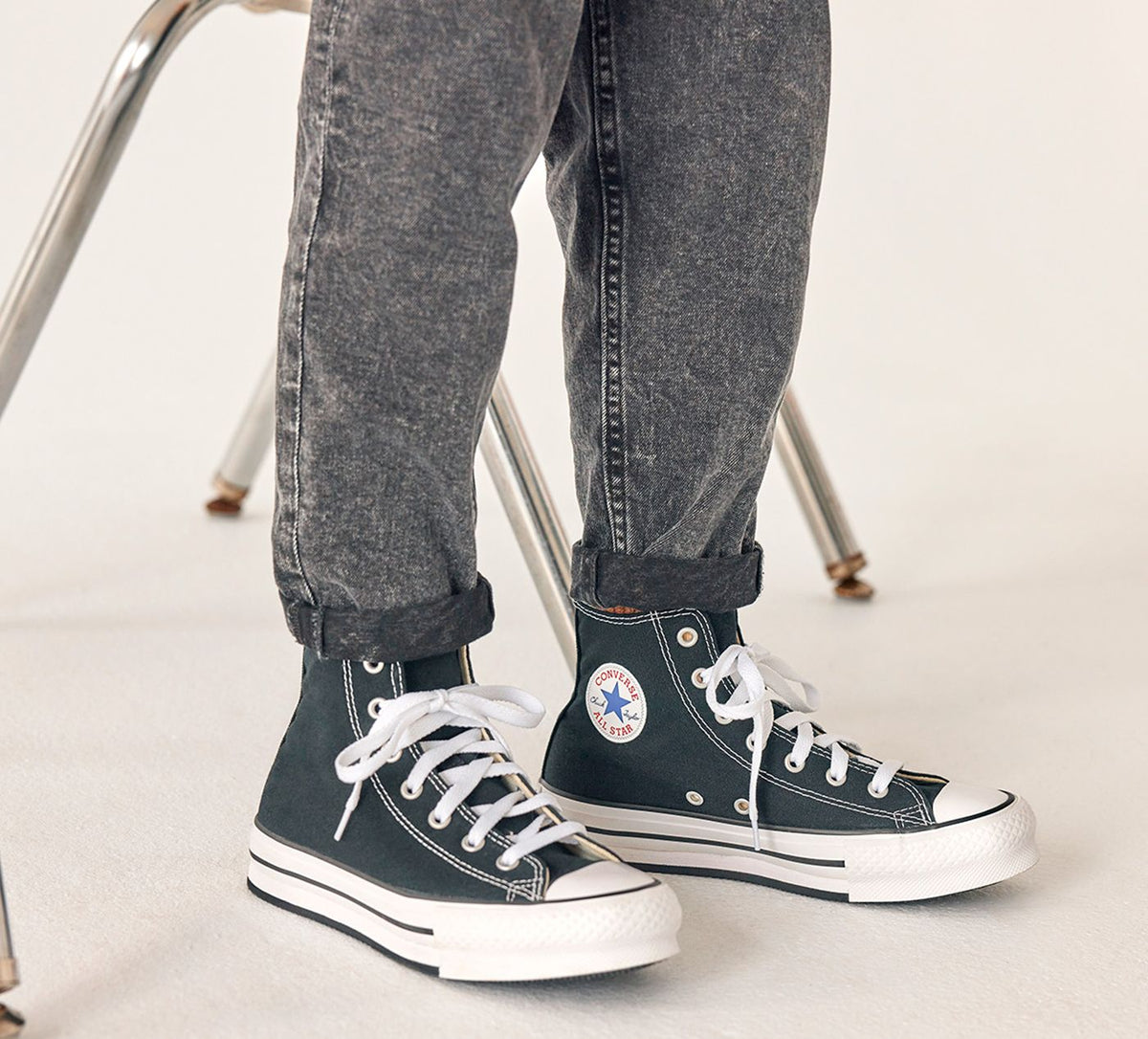 CONVERSE PLATEFORMECHUCKTAYLORALLSTAREVALIFTCANVAS en NOIR vue 1c