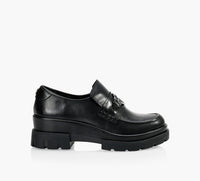 WISHBONE FRANKIELOAFER in BLACK