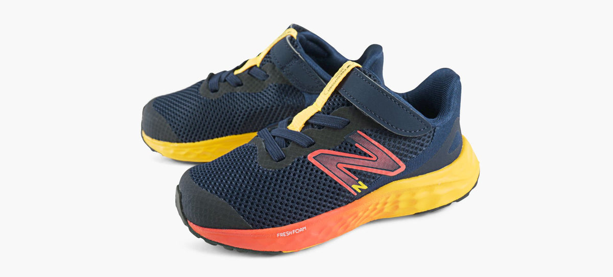 NEW BALANCE ARISHIV4 en BLEU vue 4