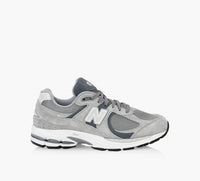 NEW BALANCE 2002R en GRIS