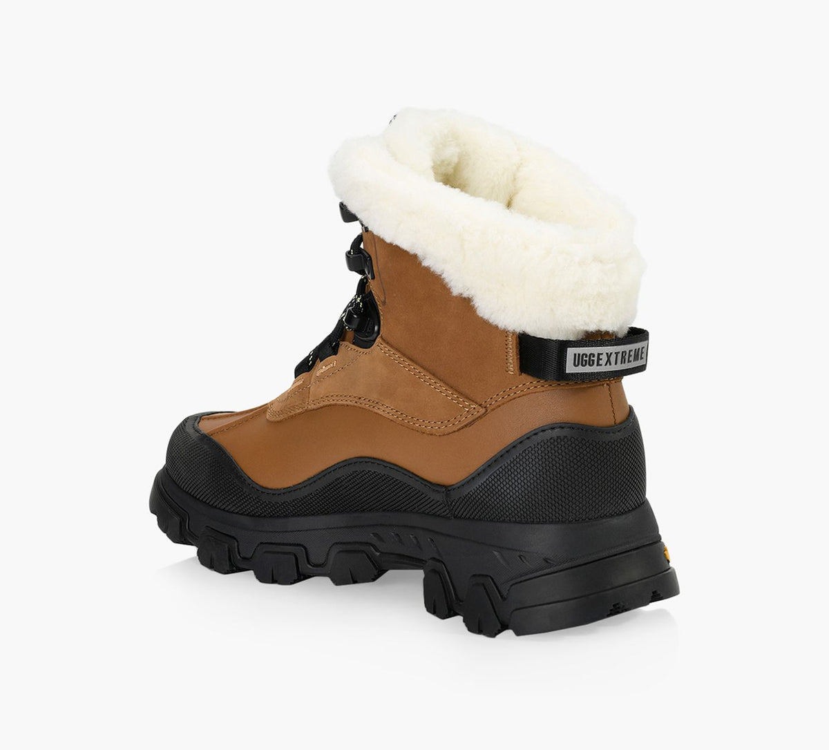 UGG BOTTESDERANDONNEADIRONDACKMERIDIAN en TAN vue 3