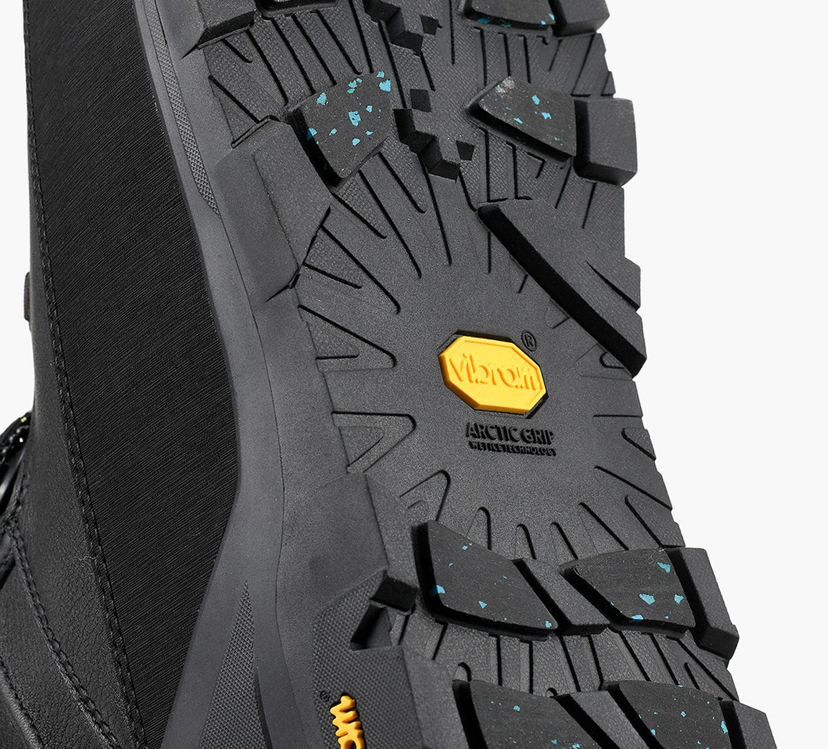 UGG SHASTABOOTMID in BLACK view 7