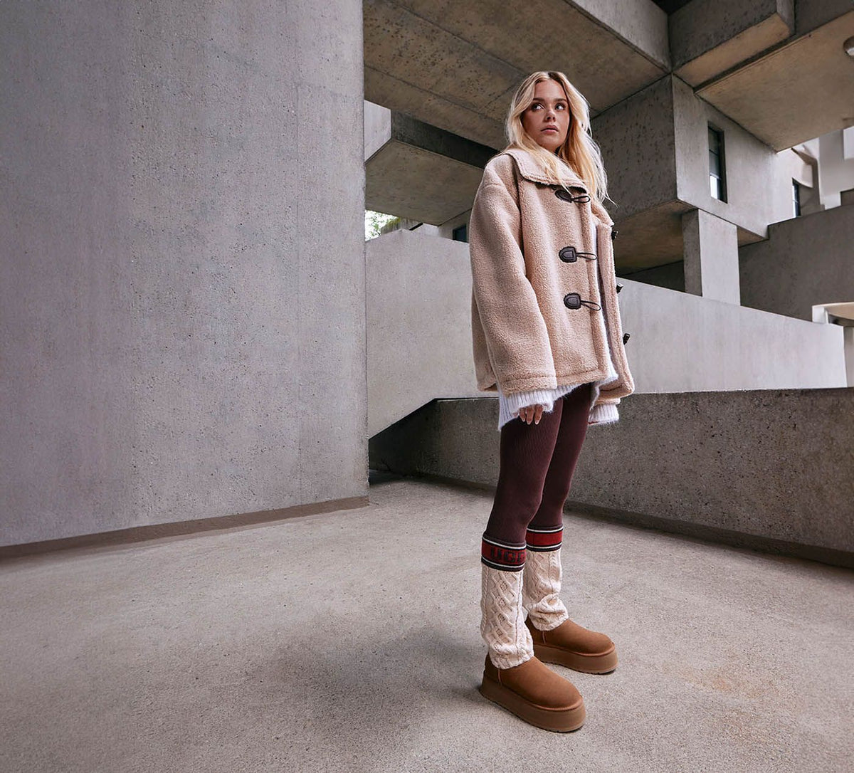 UGG CLASSICSWEATERLETTER in TAN view 7