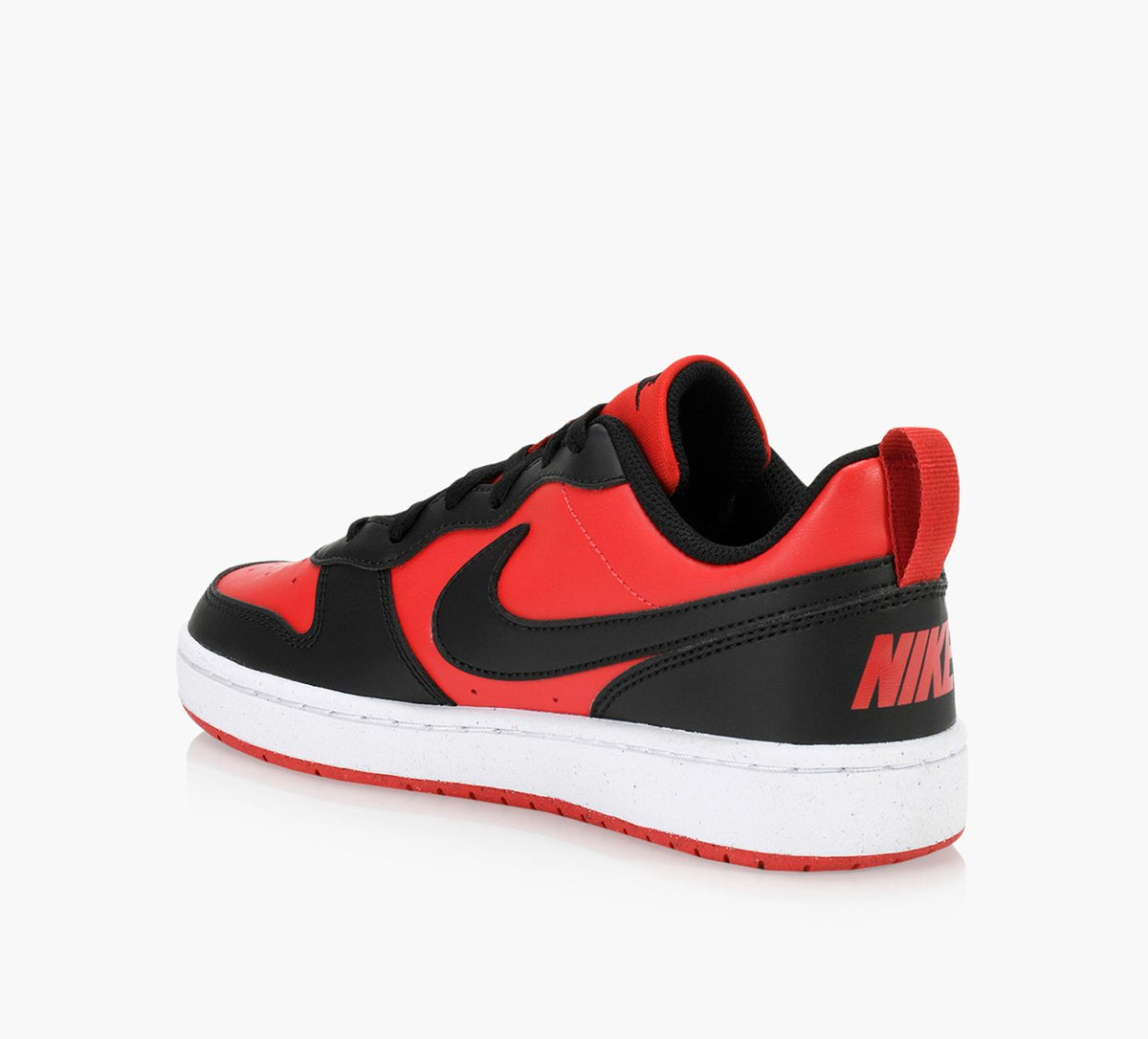 NIKE BASKETCOURTBOROUGHLOWRECRAFT en ROUGE vue 3