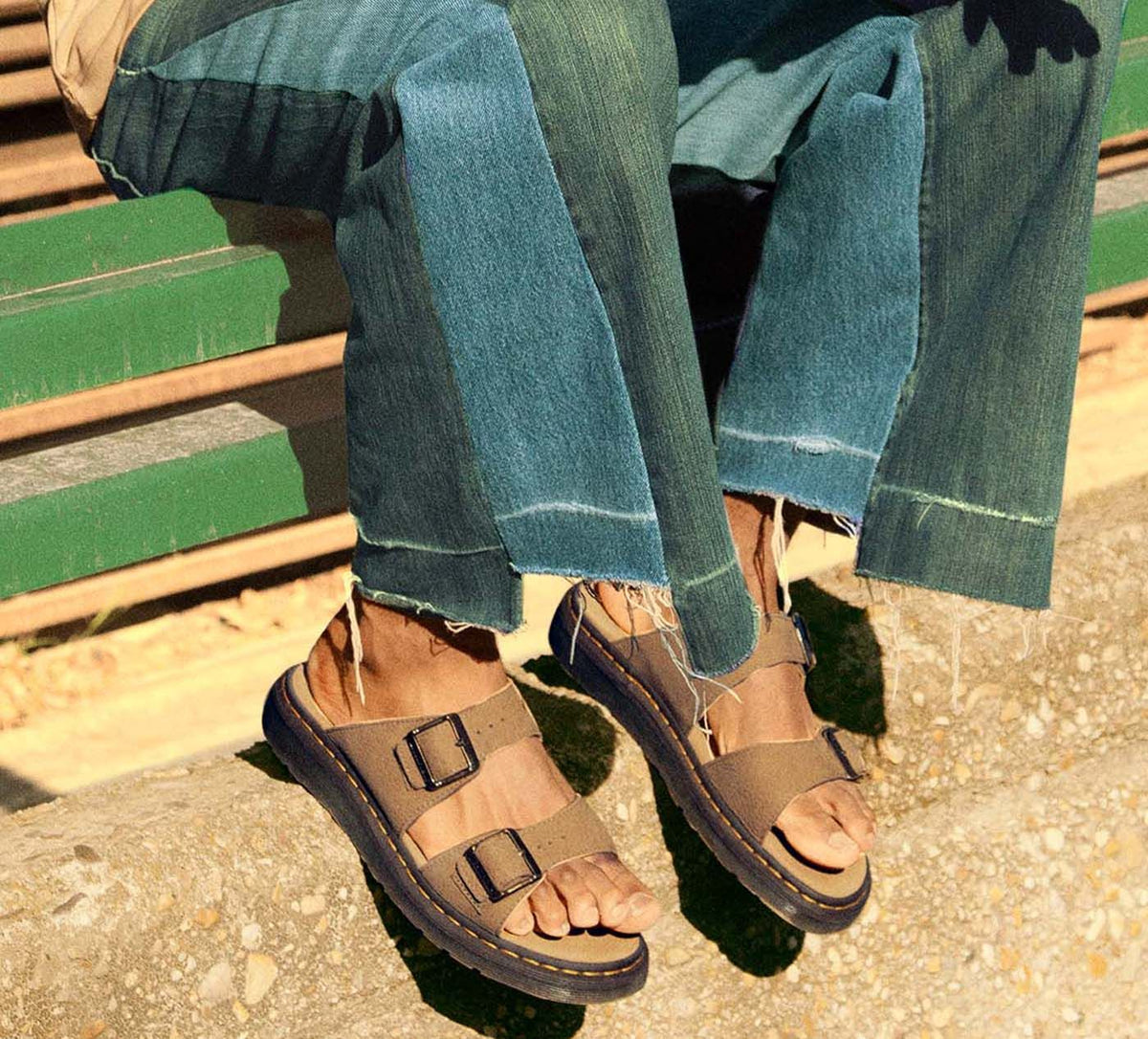 DR. MARTENS JOSEF en TAN vue 1c