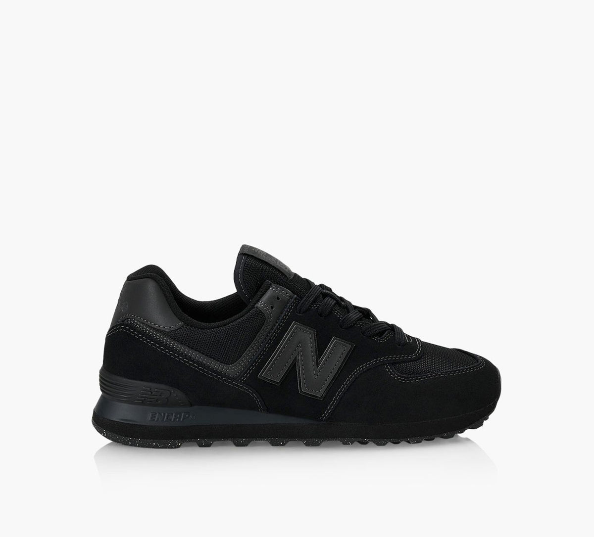 NEW BALANCE 574 in BLACK