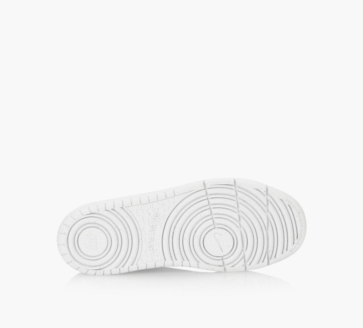 NIKE BASKETCOURTBOROUGHLOWRECRAFT en BLANC vue 4