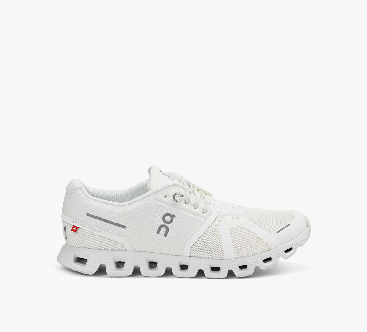 ON CLOUD5 in WHITE