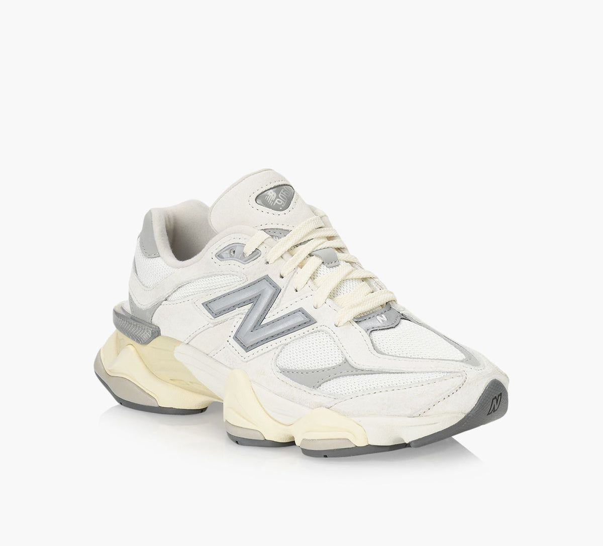 NEW BALANCE 9060 in TAUPE view 2