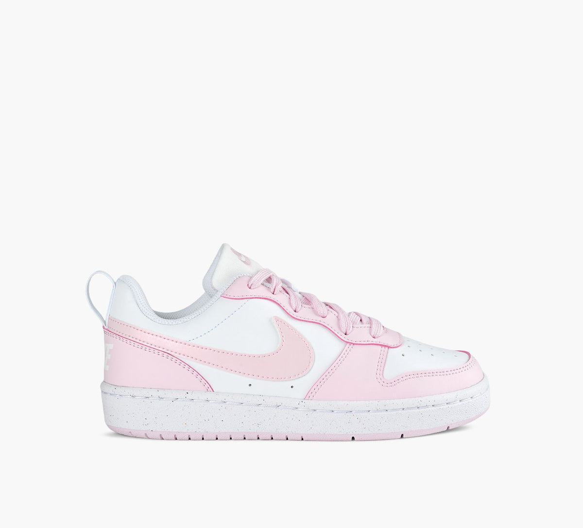 NIKE BASKETCOURTBOROUGHLOWRECRAFT en ROSE PALE