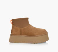 UGG CLASSICMINIDIPPER en TAN