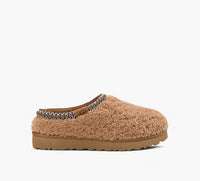 UGG TASMANMAXICURLY in TAN