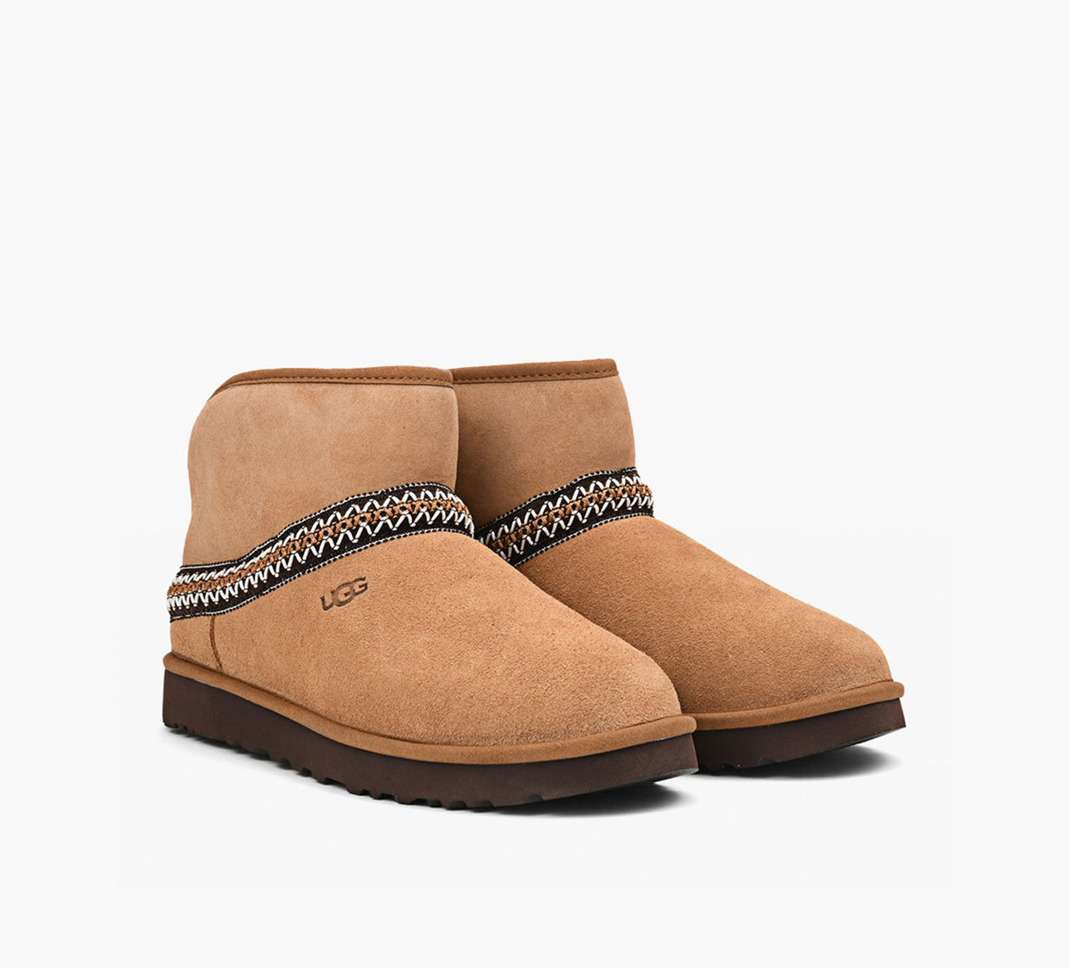 UGG CLASSICMINICRESCENT en TAN vue 2