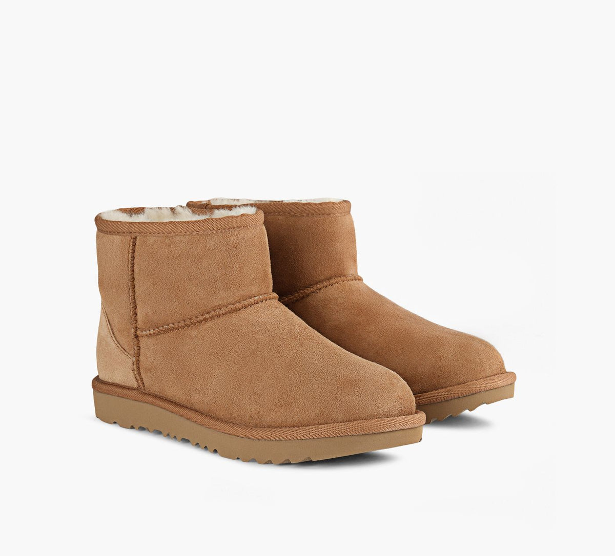 UGG CLASSICMINIII en TAN vue 2