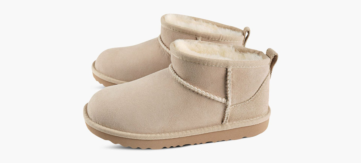 UGG CLASSICULTRAMINI en BEIGE vue 4