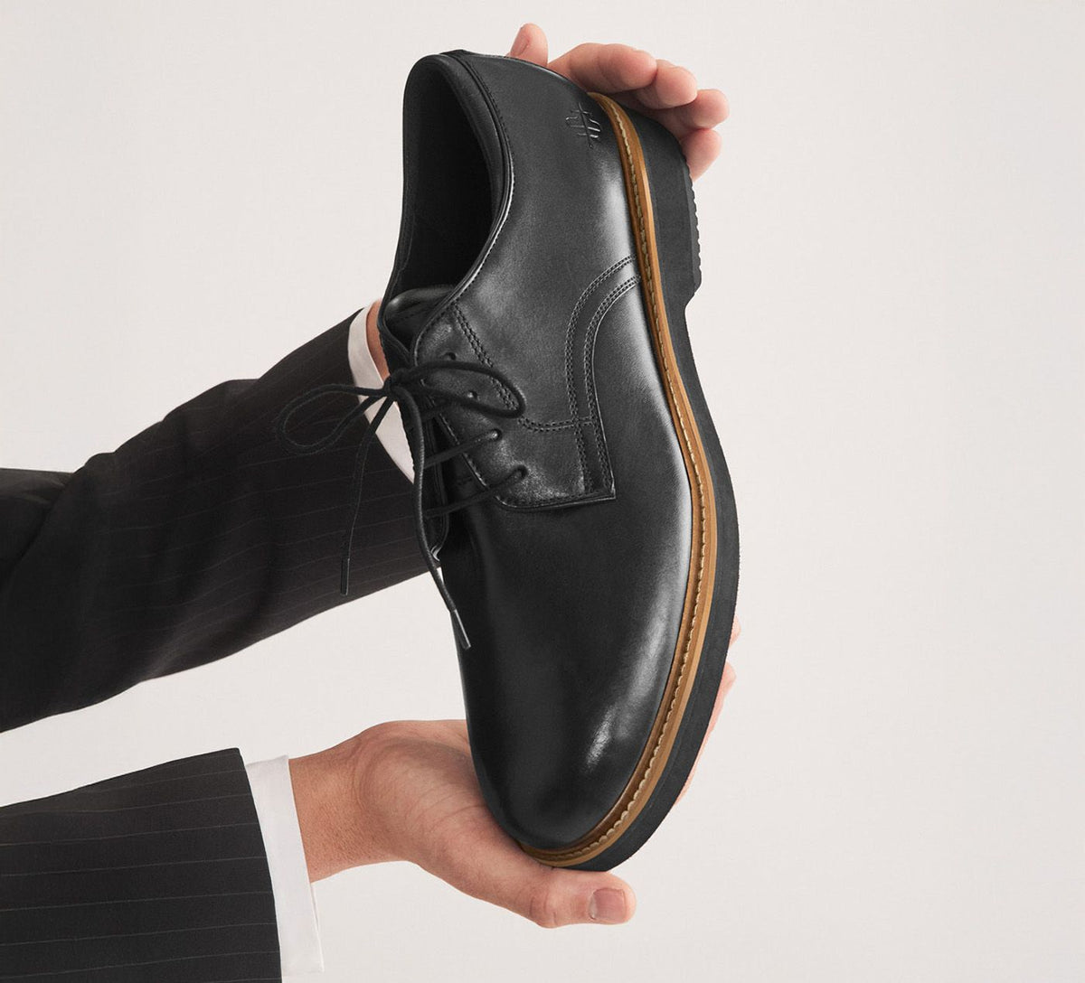 COLE HAAN OXFORDAMERICANCLASSICSMONTROSEBOUTUNI en NOIR vue 7