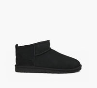 UGG CLASSICULTRAMINI in BLACK