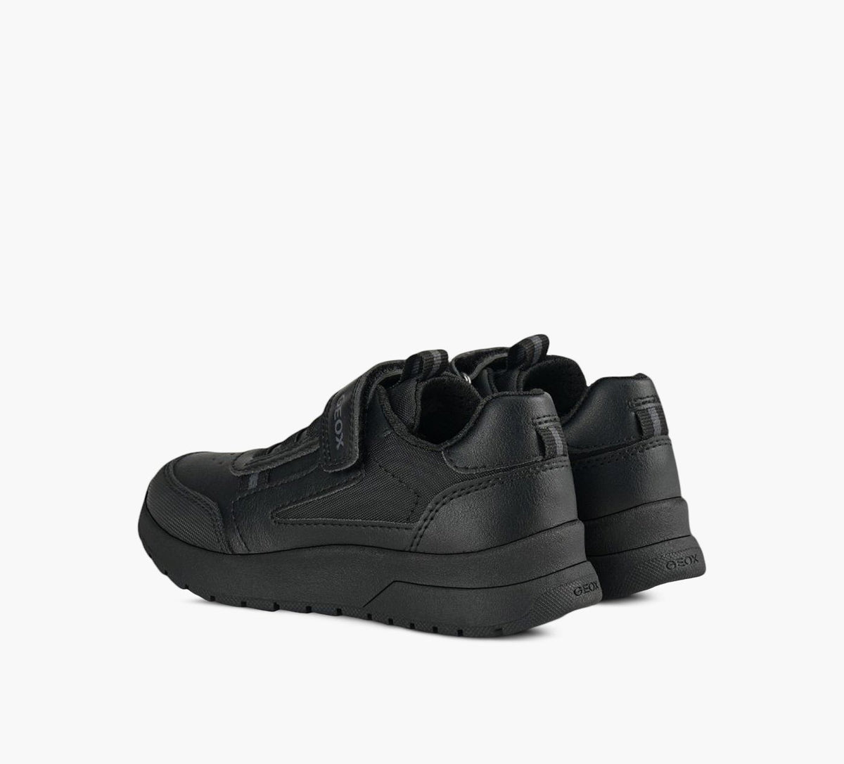 GEOX BRIEZEEBOY in BLACK view 3