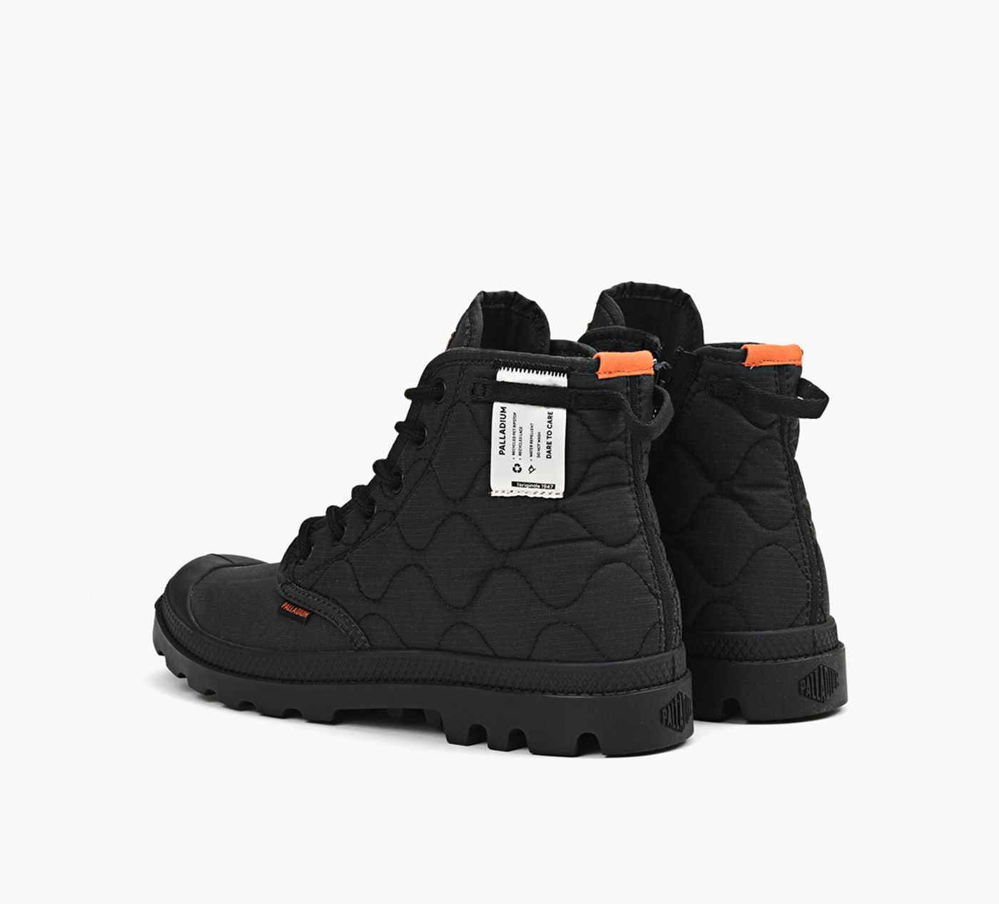 PALLADIUM PAMPAREQUILTED in BLACK view 3