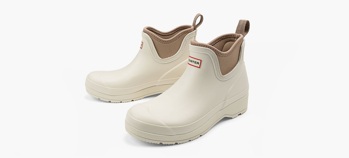 HUNTER WOMENSPLAYCHELSEANEOPRENEBOOT in BEIGE view 4