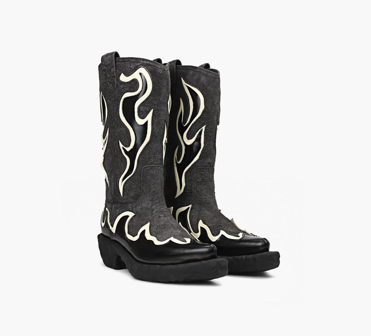 CAMPERLAB VENGA in BLACK view 2