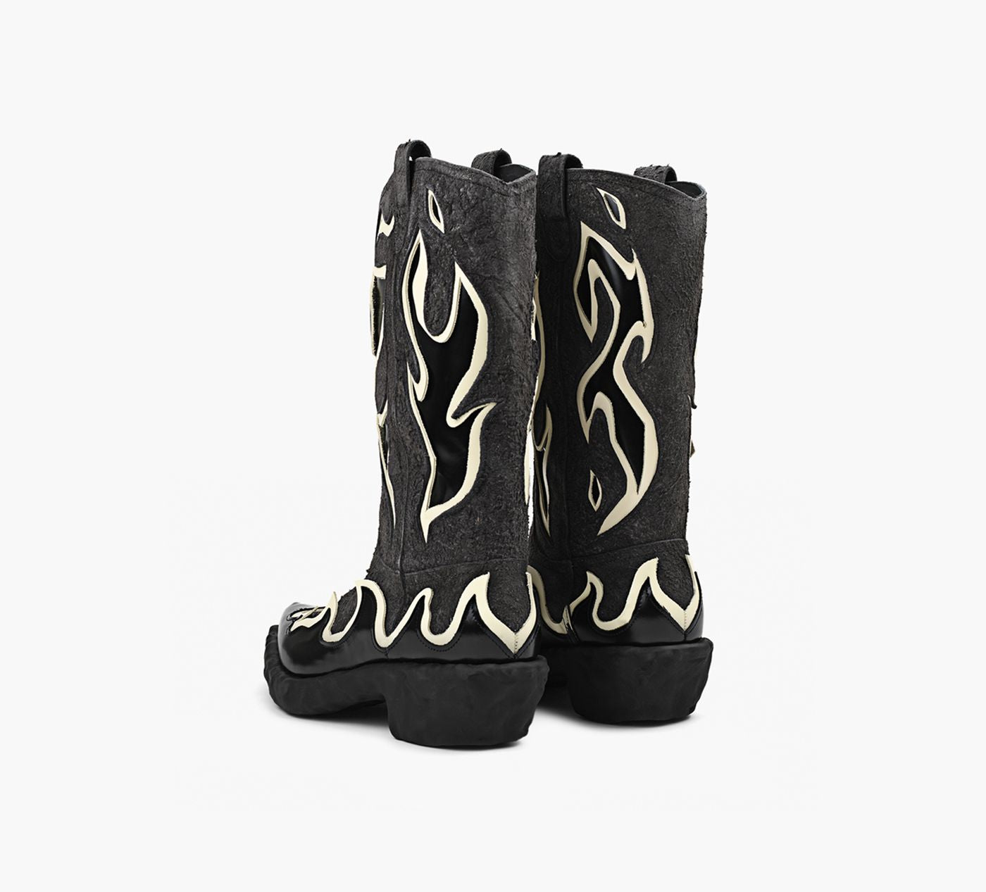 CAMPERLAB VENGA in BLACK view 3