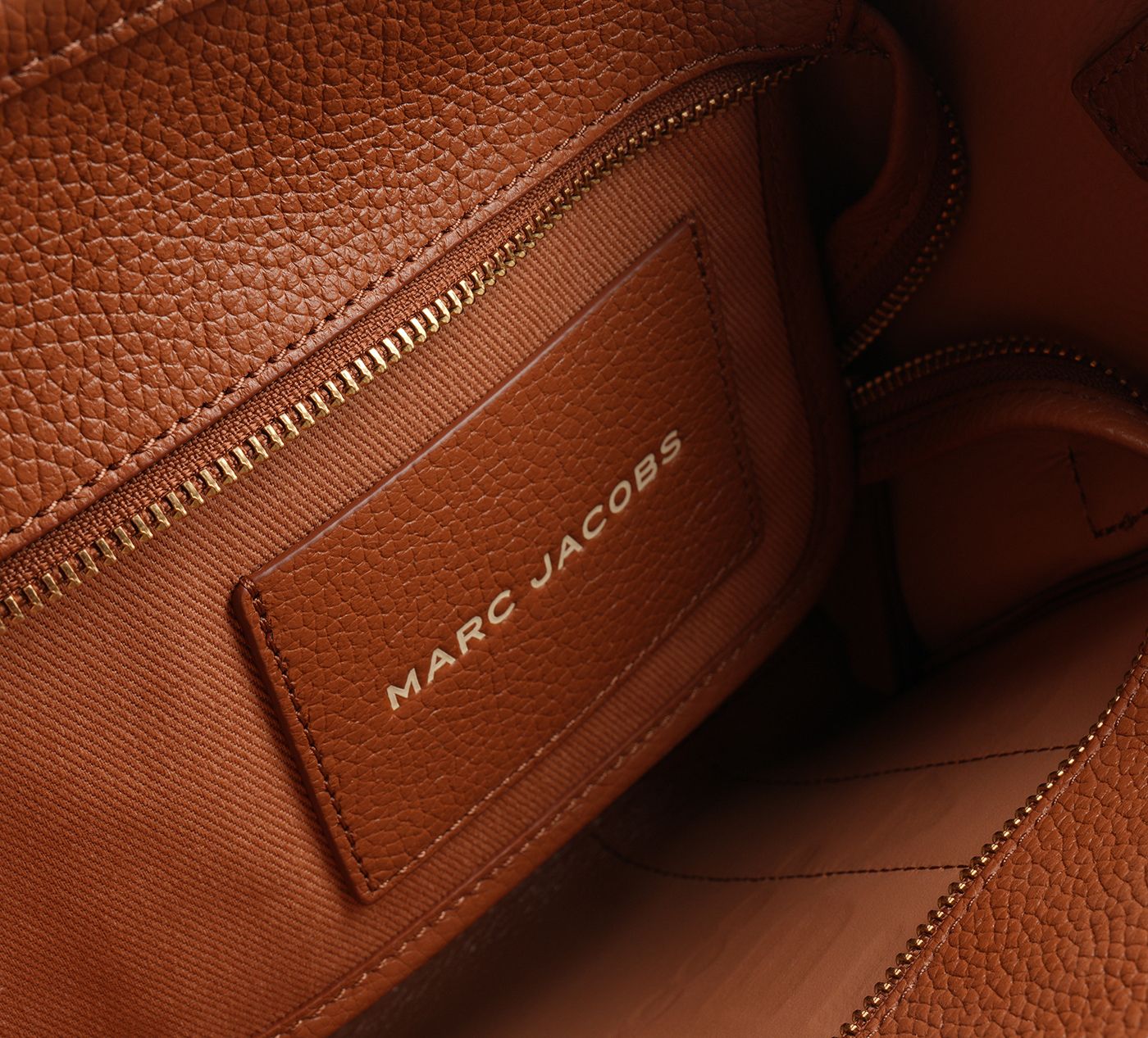 MARC JACOBS THESMALLTOTELEATHER in TAN view 3