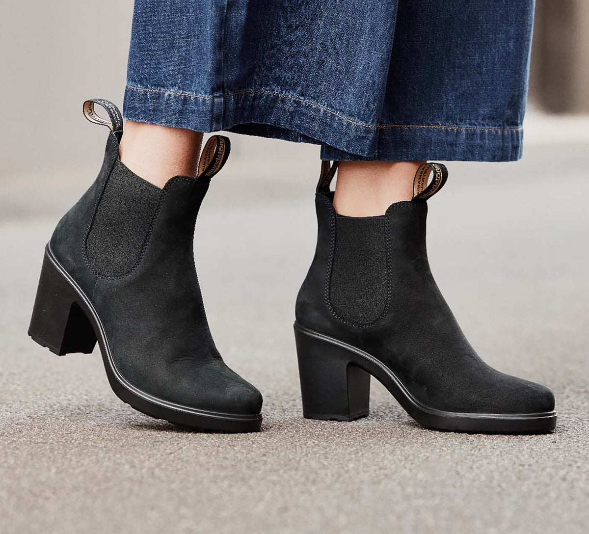 BLUNDSTONE WOMENSSERIES2460HIGHHEEL in BLACK view 7