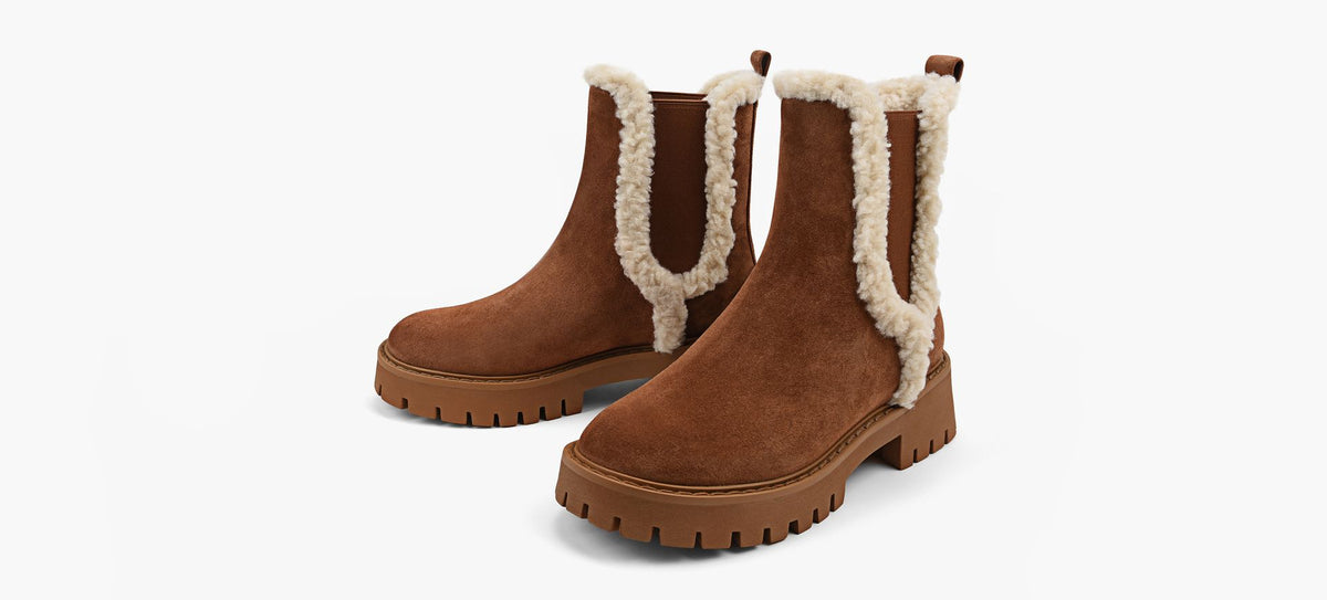 MICHAEL KORS ASHERFLATBOOTIE in TAN view 4