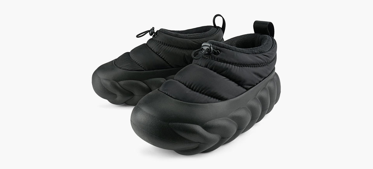 CROCS SOULIERSOVERPUFFSHORTY en NOIR vue 4