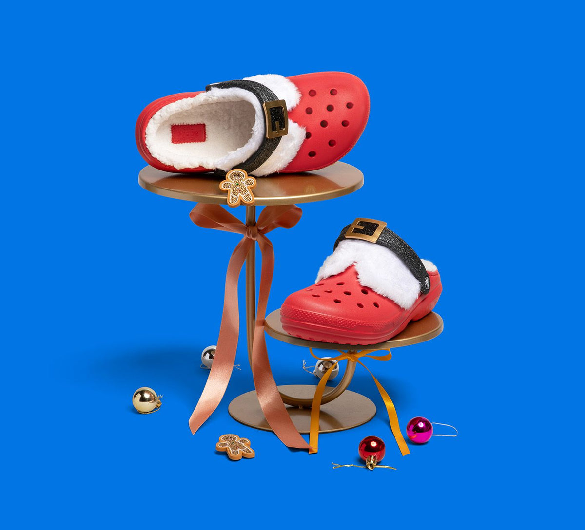 CROCS CLASSICLINEDSANTACLOG in RED view 7