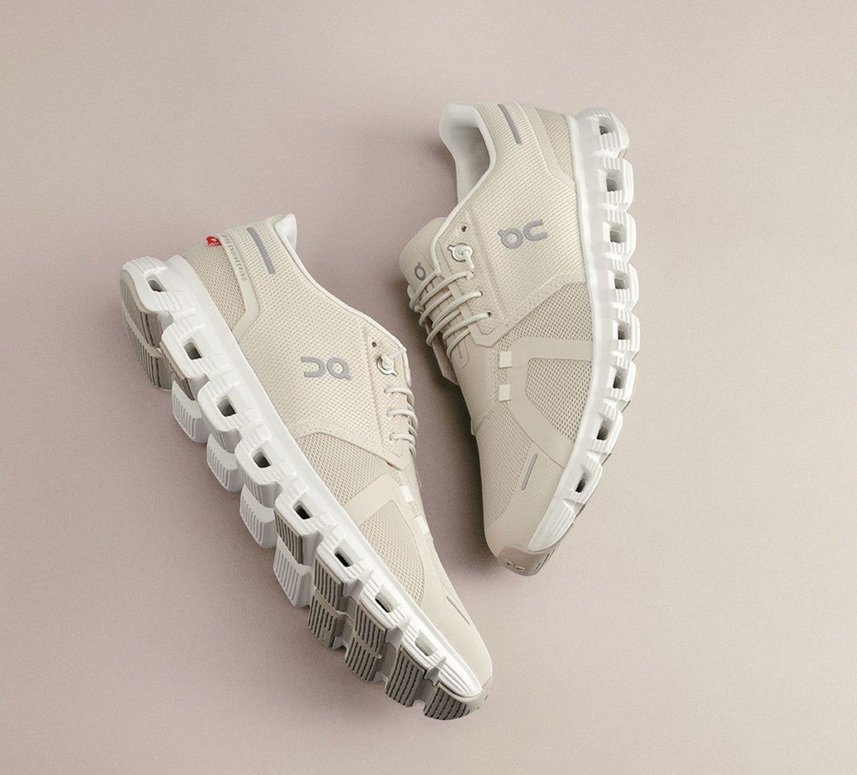 ON CLOUD6 en TAUPE vue 8