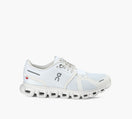 ON CLOUD6 in WHITE