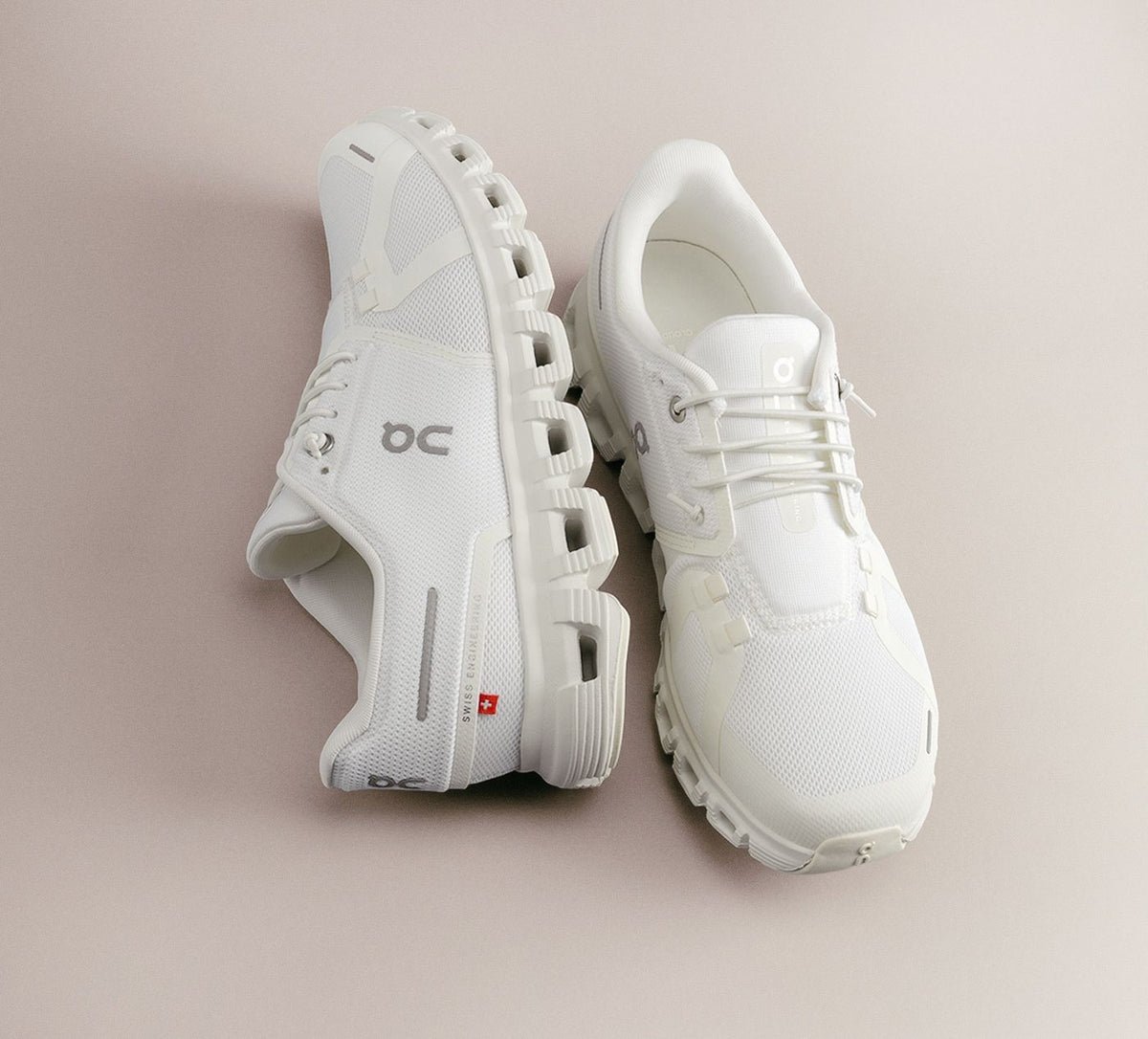 ON CLOUD6 in WHITE view 8