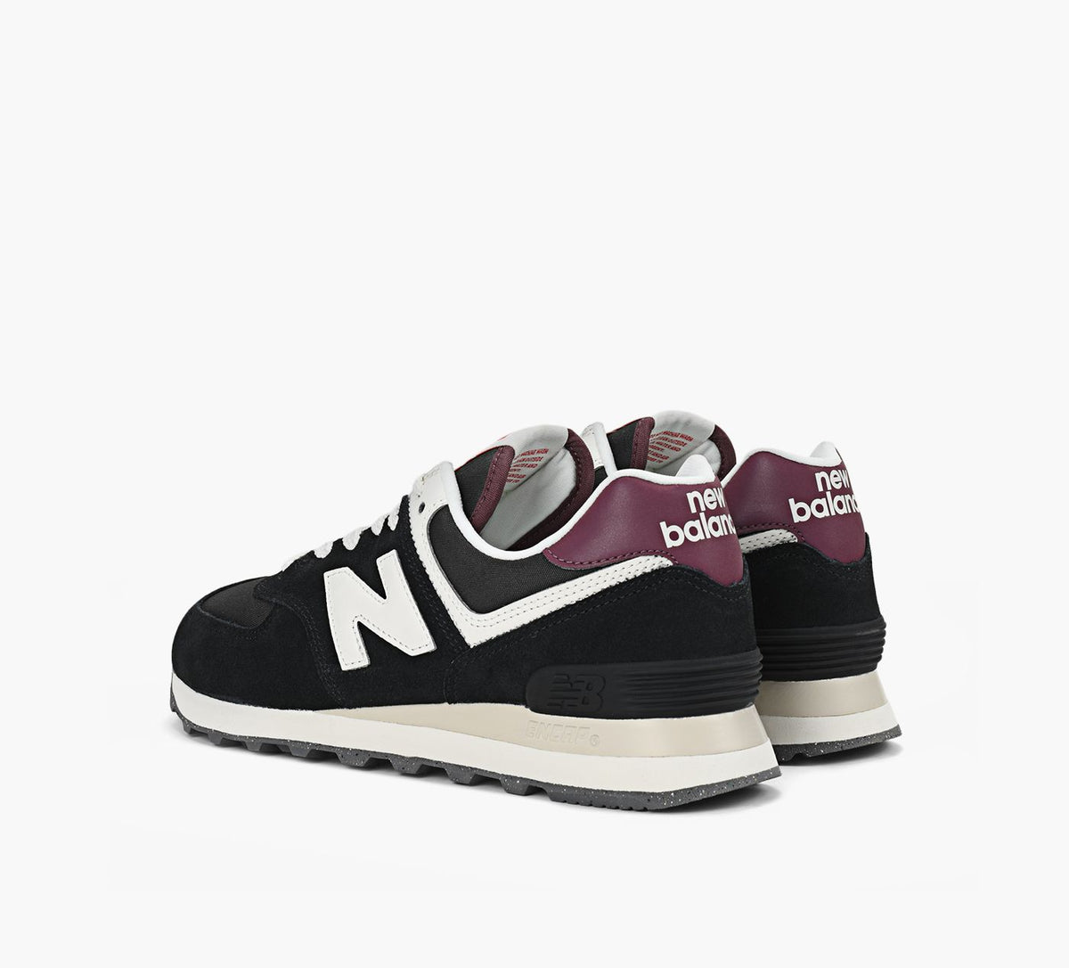 NEW BALANCE 574 en NOIR vue 3