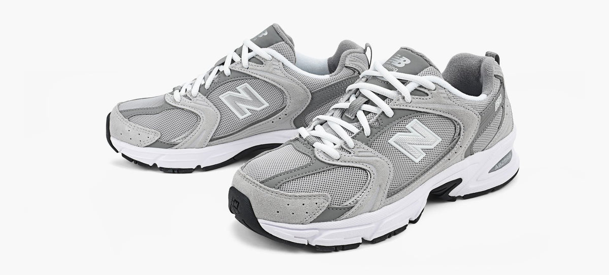 NEW BALANCE 530 in GREY view 4