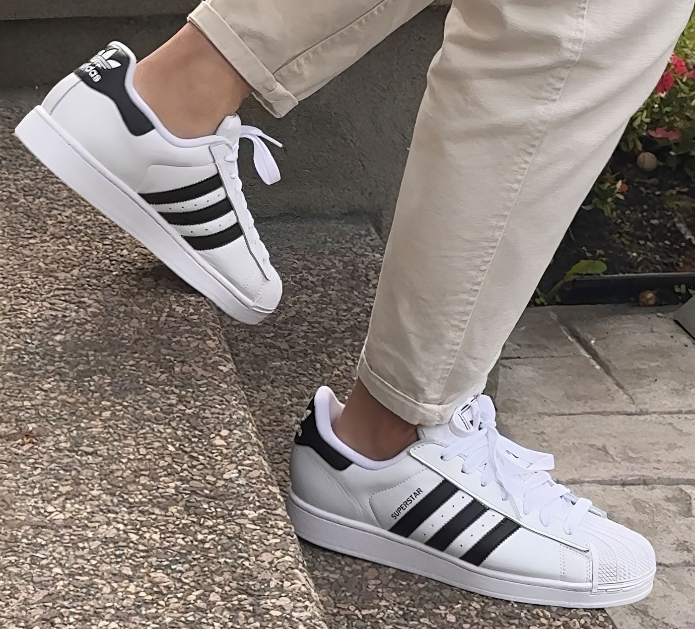 ADIDAS SUPERSTARII in WHITE view 7
