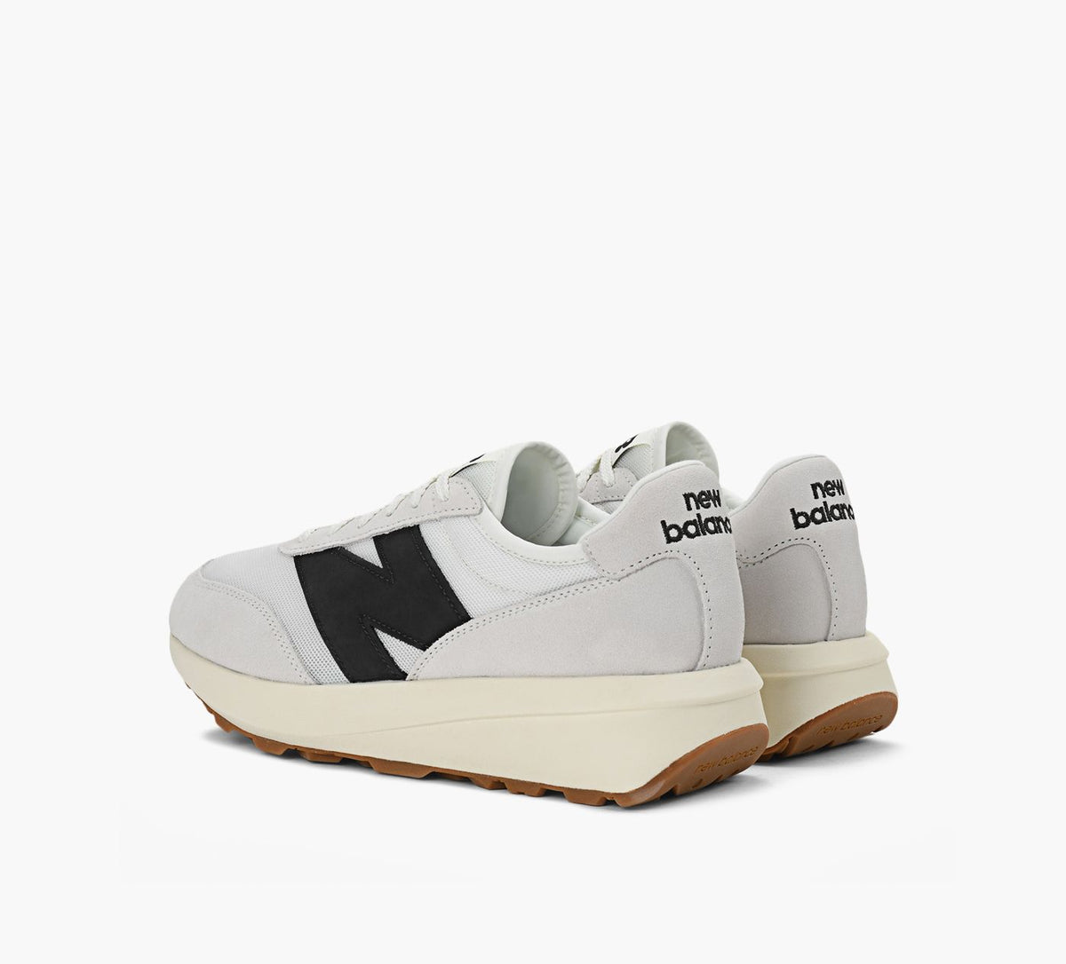 NEW BALANCE 370 in GREY view 3