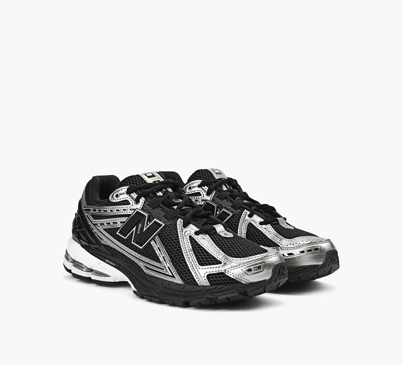 NEW BALANCE 1906R in BLACK view 2