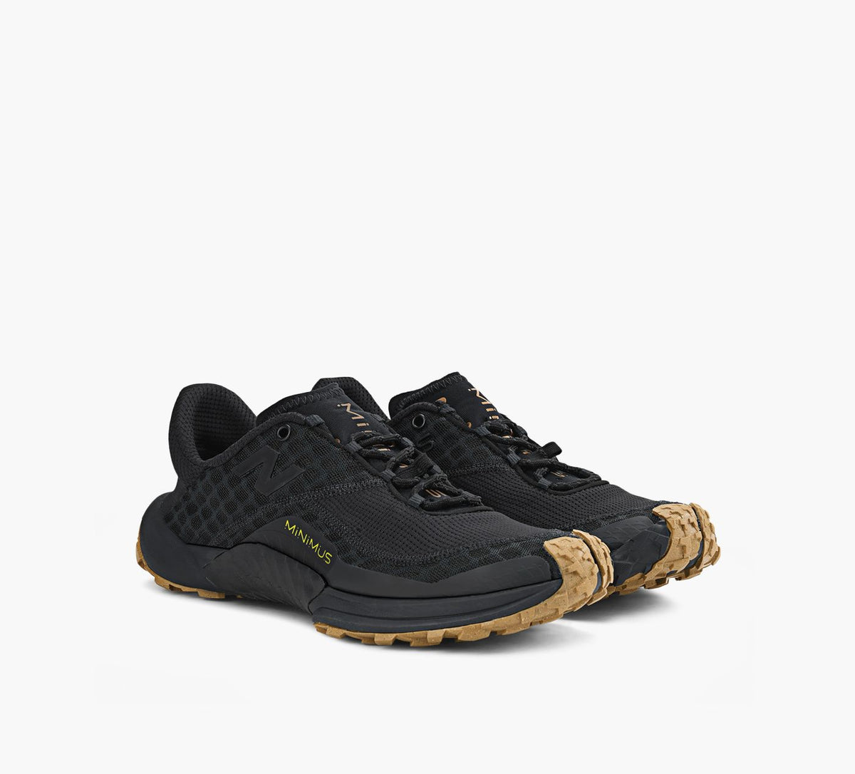 NEW BALANCE MINIMUSTRAIL in BLACK view 2